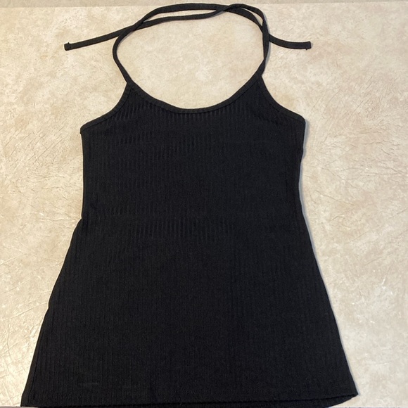 Venus brand black ribbed halter top size medium - Picture 1 of 4